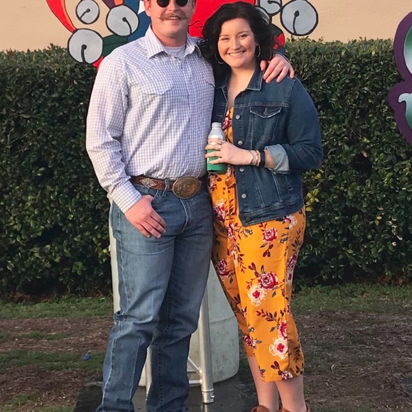 Jumper - Picture 2 of 2